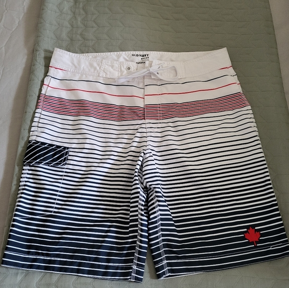 Old Navy Mens Swim Trunks - Picture 8 of 8